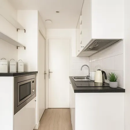 Lägenhet Cosy Proche Des Buttes-chaumont Paris