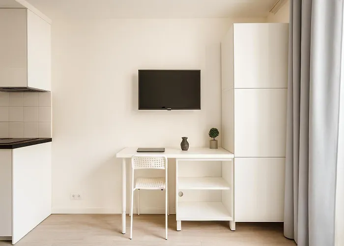 Lägenhet Cosy Proche Des Buttes-chaumont Paris