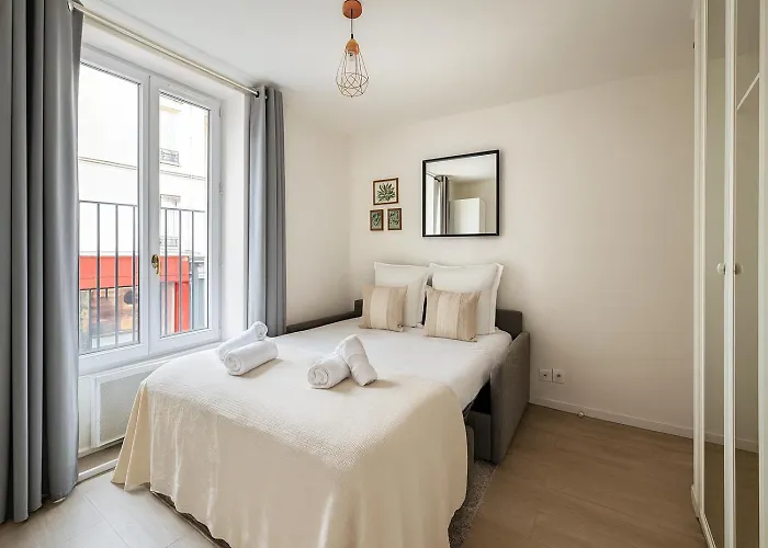 Lägenhet Cosy Proche Des Buttes-chaumont Paris