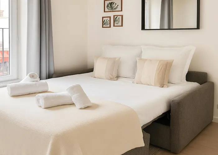 Cosy Proche Des Buttes-chaumont Lägenhet