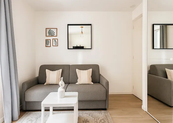 Cosy Proche Des Buttes-chaumont Apartman *